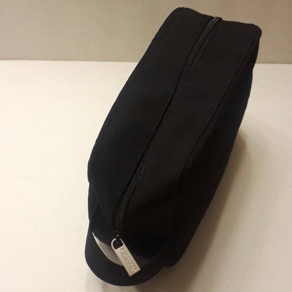 BURBERRY TRAVEL BAG,"BURBERRY FRAGRANCE ". - Picture 3 of 8